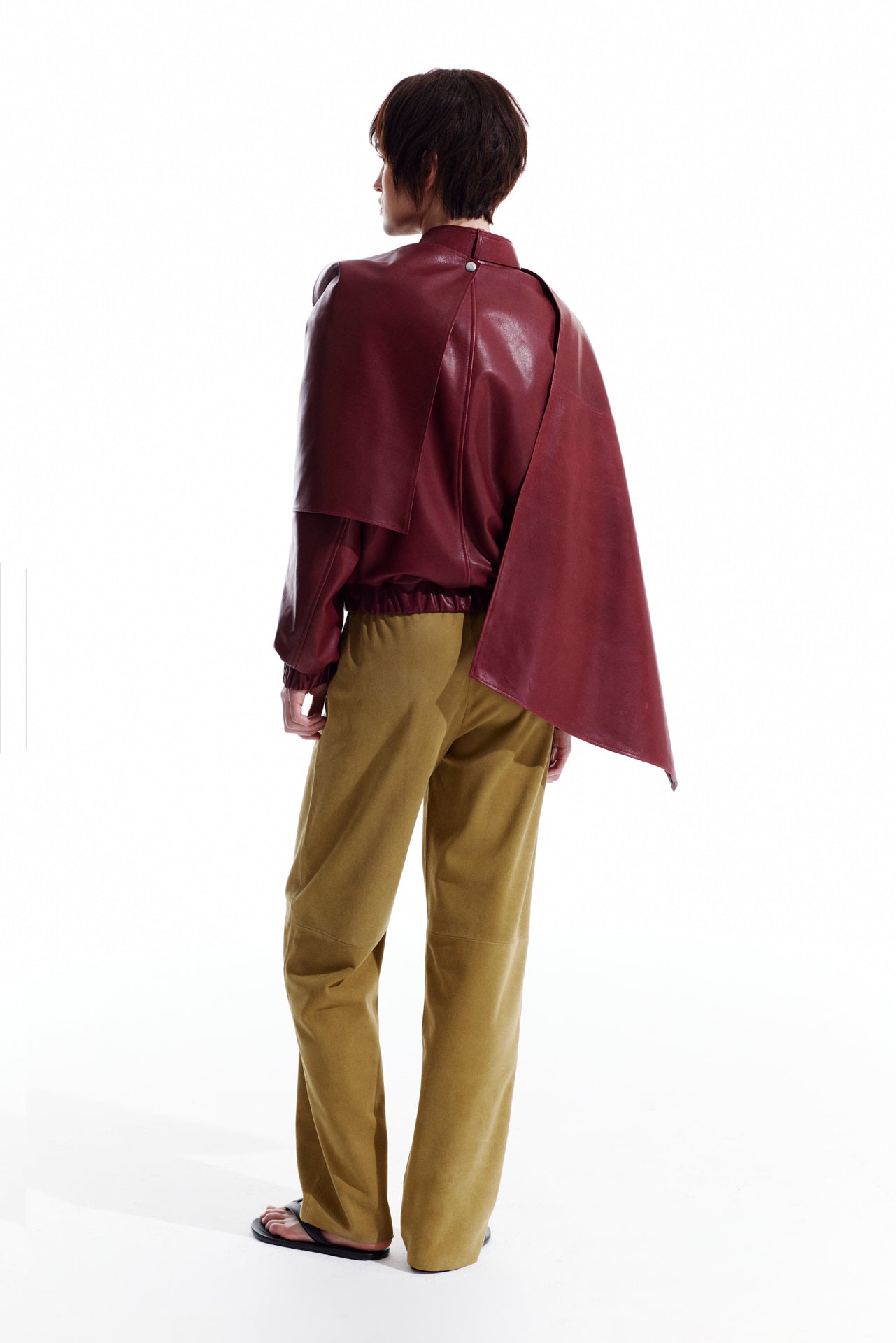 leather bomber jacket with cape - burgundy