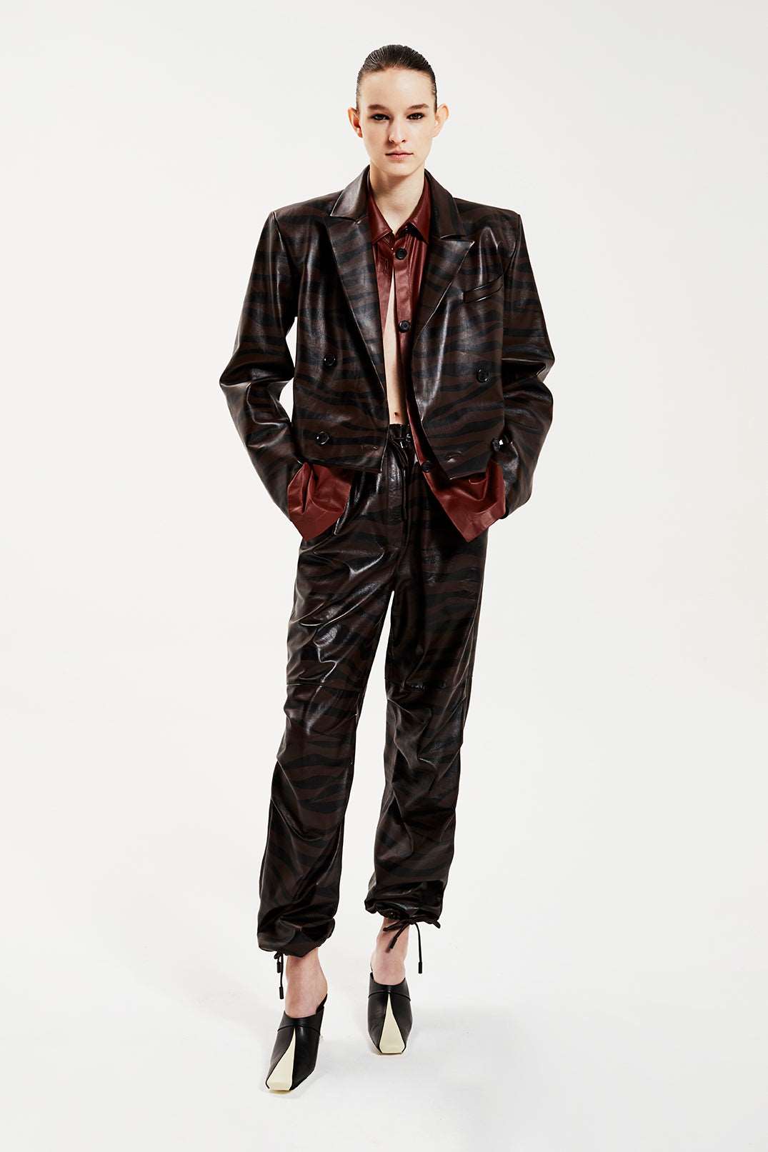 CL CROPPED BLAZER - BROWN ZEBRA