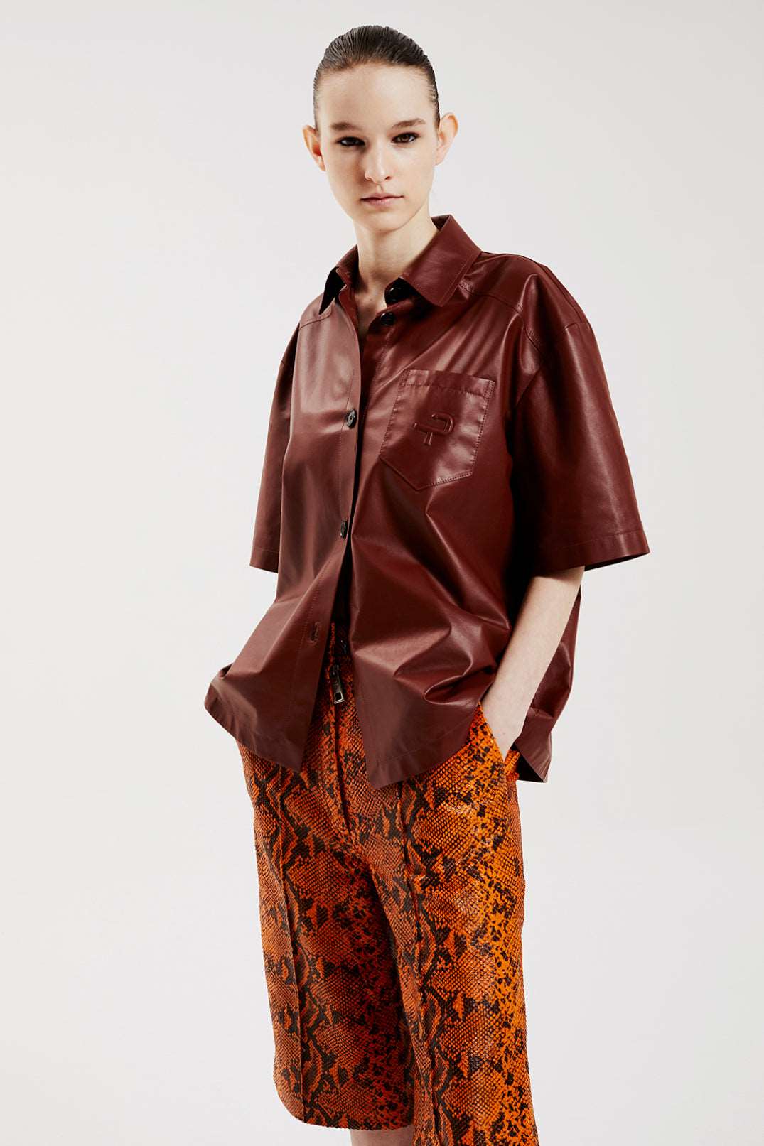 CL SHORT SLEEVE SHIRT - REDDISH BROWN
