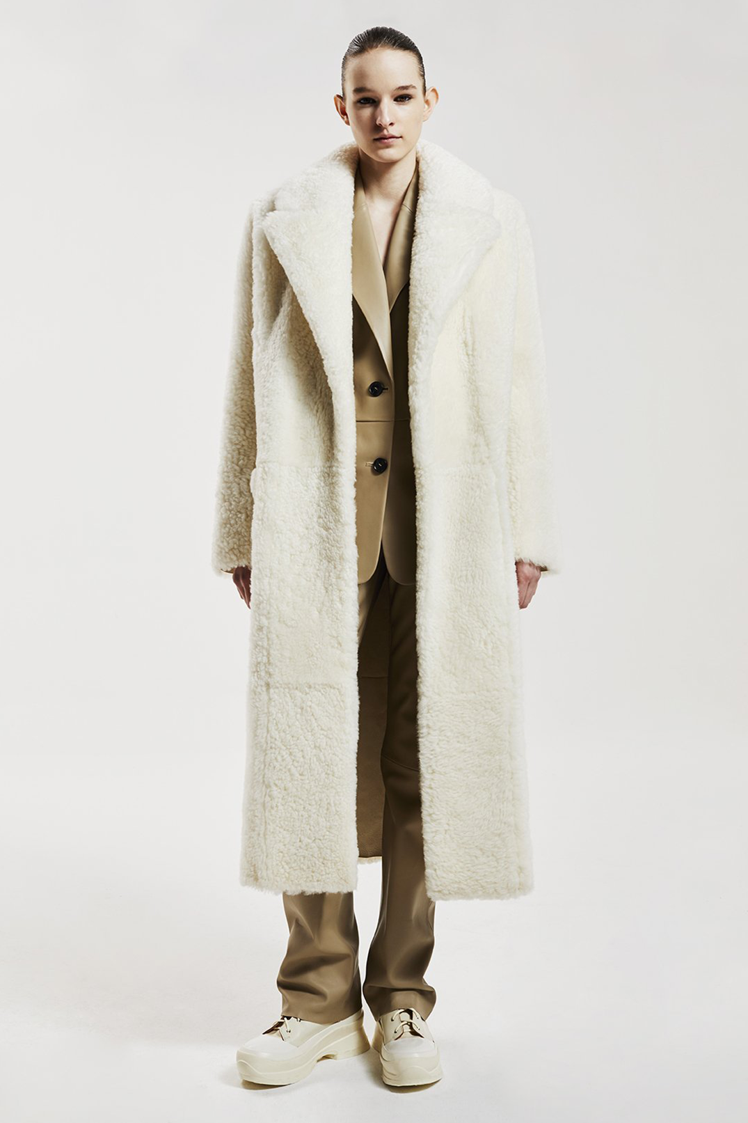 "Love" Shearling Coat - Common Leisure 