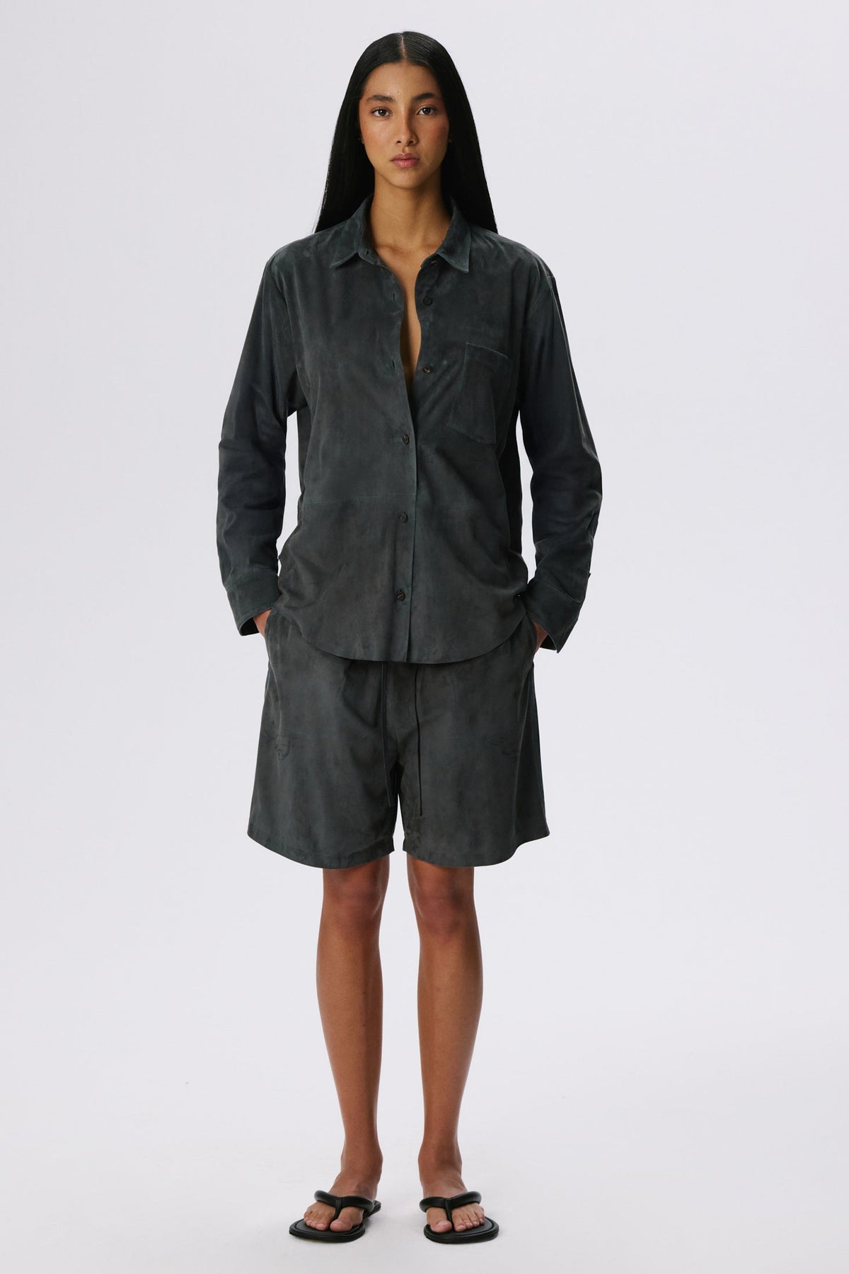 Pull-On Lounge Shorts | Metis Suede – Graphite