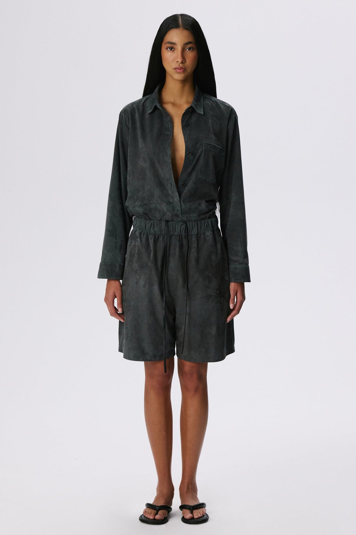 Divine Shirt | Metis Suede – Graphite