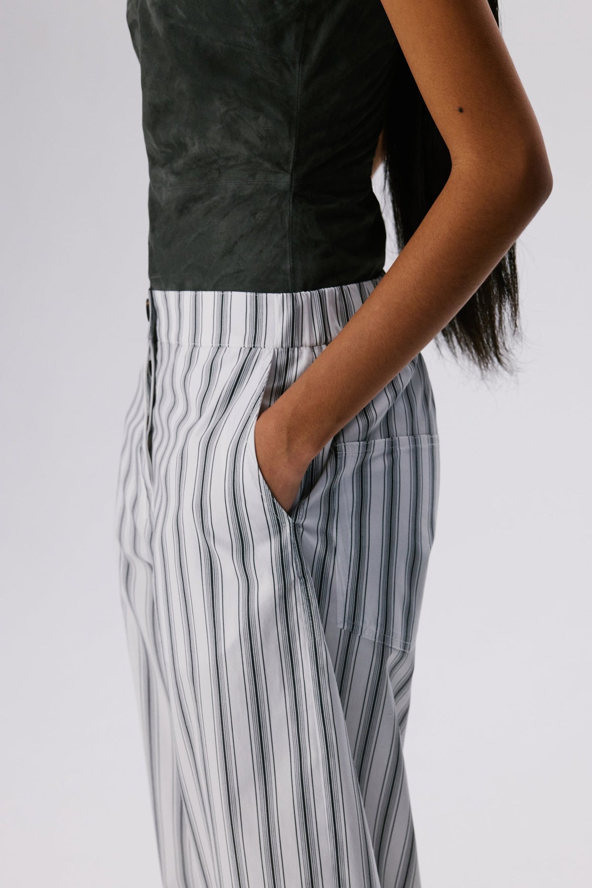 No Time Bodysuit | Metis Suede – Graphite
