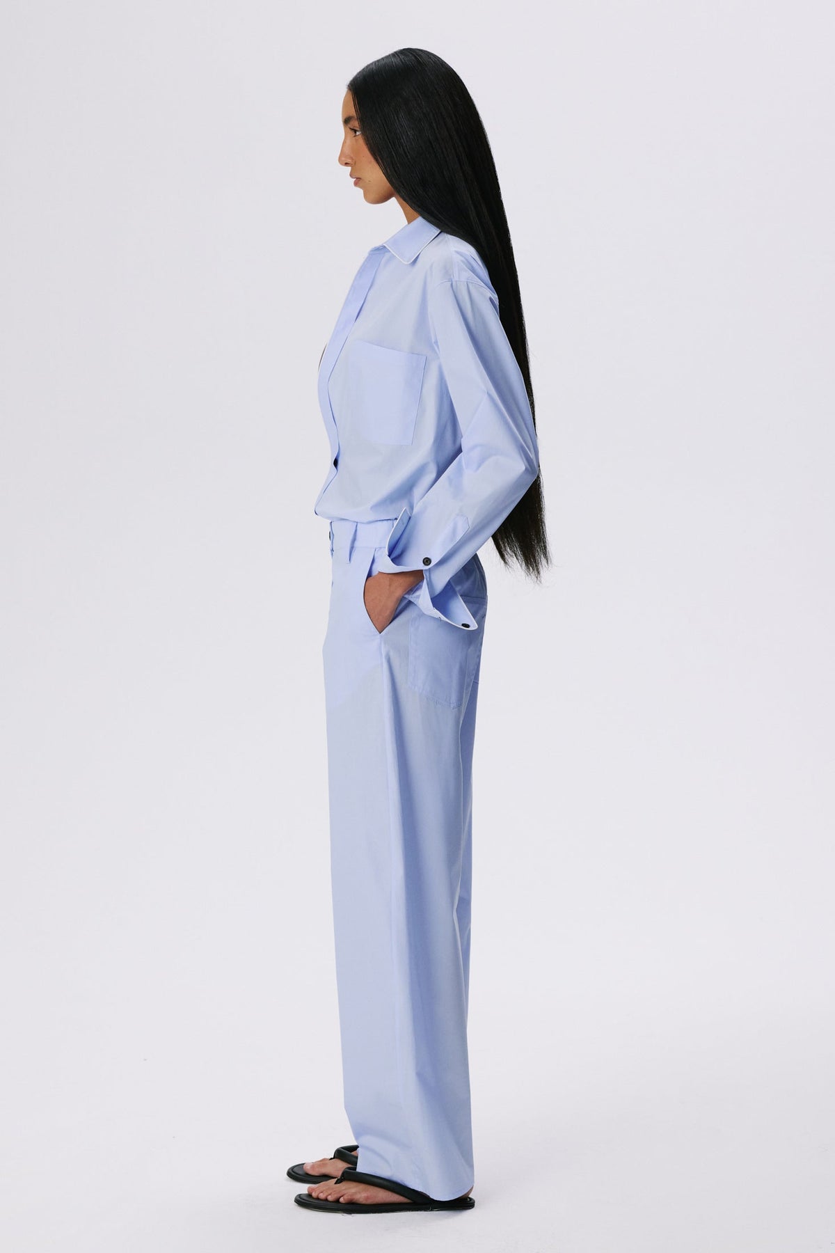 Soft Curve Barrel Pants | Cotton Poplin – Light Blue