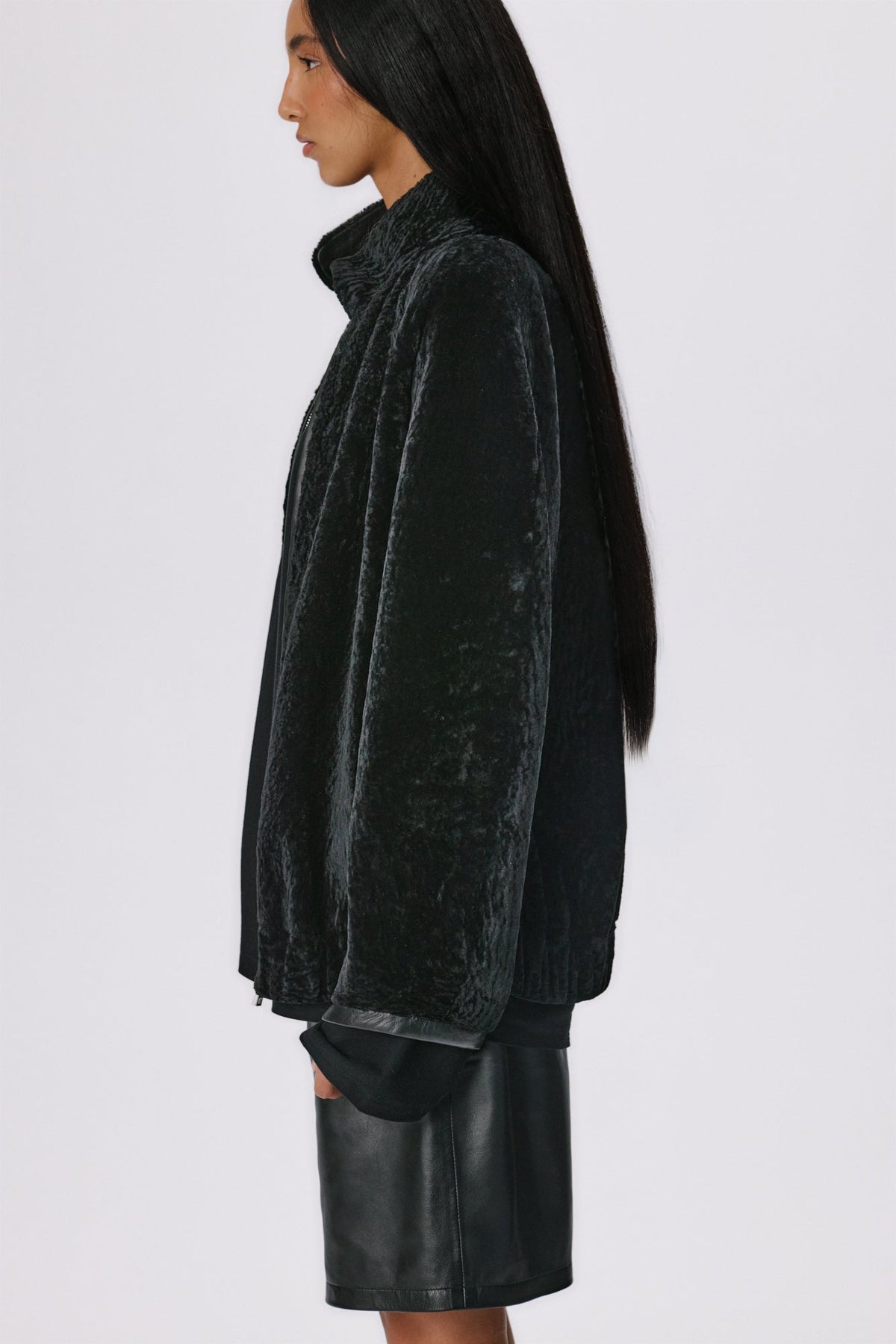 Whisper Jacket X | Cosmos Shearling - Black