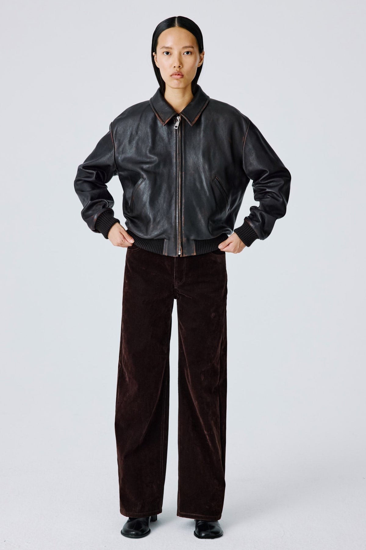 Tranquil Bomber | Leather – Black
