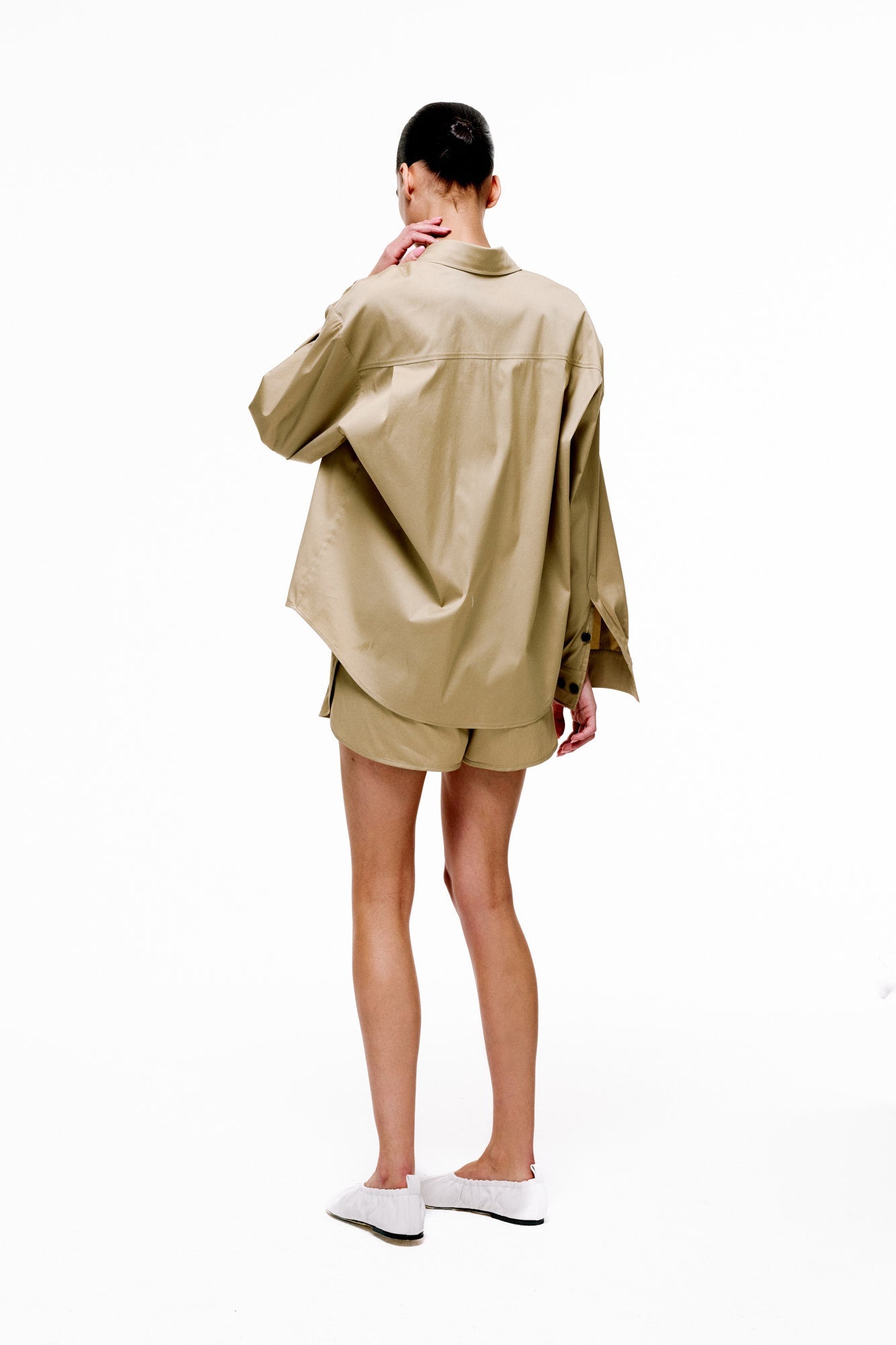 Everyday Icon Shirt in Cotton Poplin - Camel