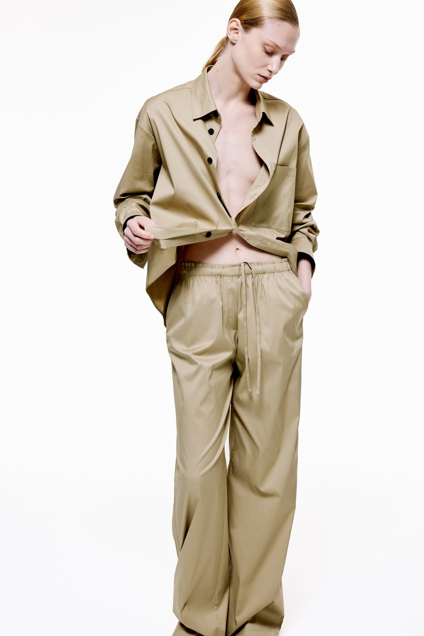 Everyday Icon Shirt in Cotton Poplin - Camel