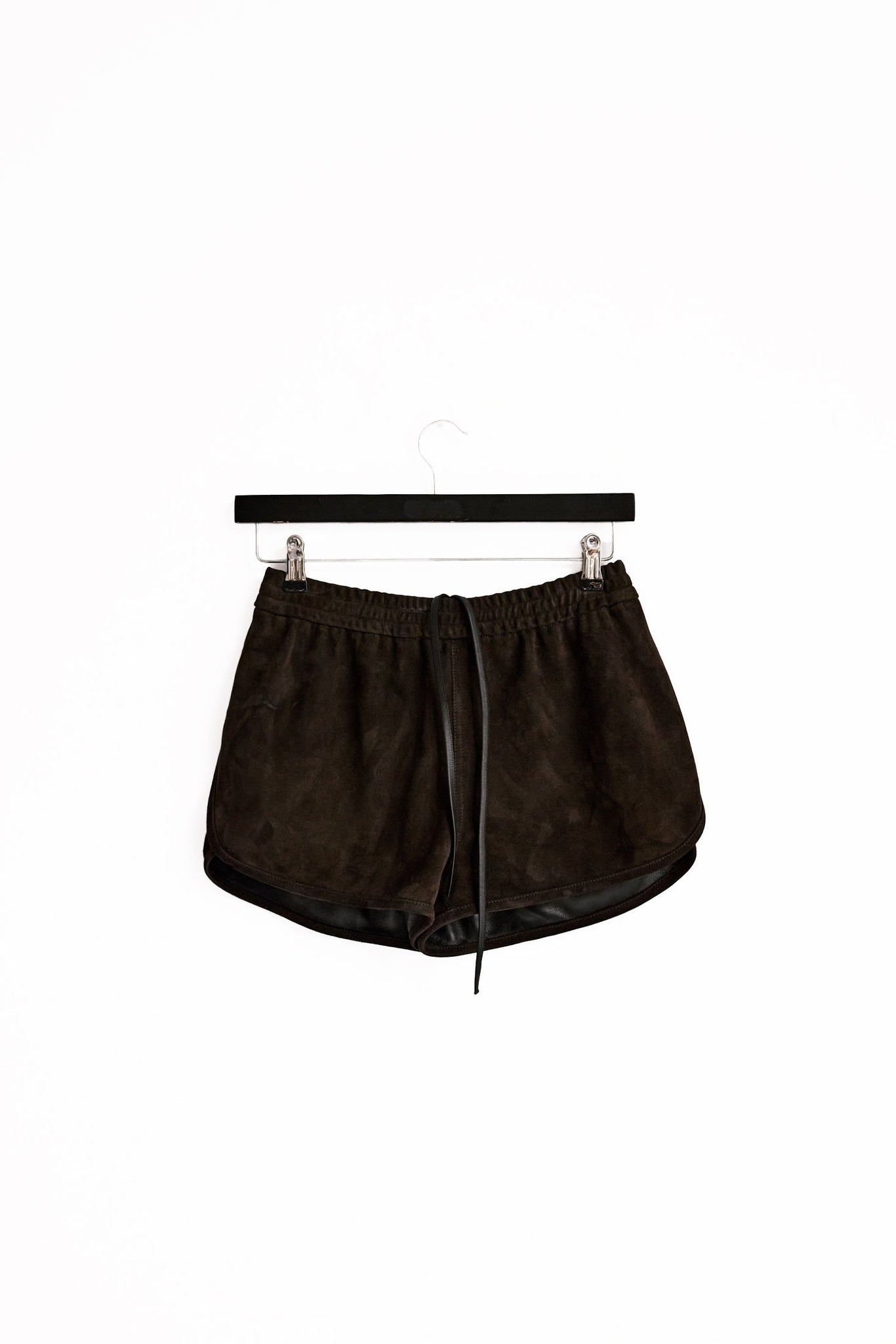 Speed Up Shorts in Suede - Dark Chocolate