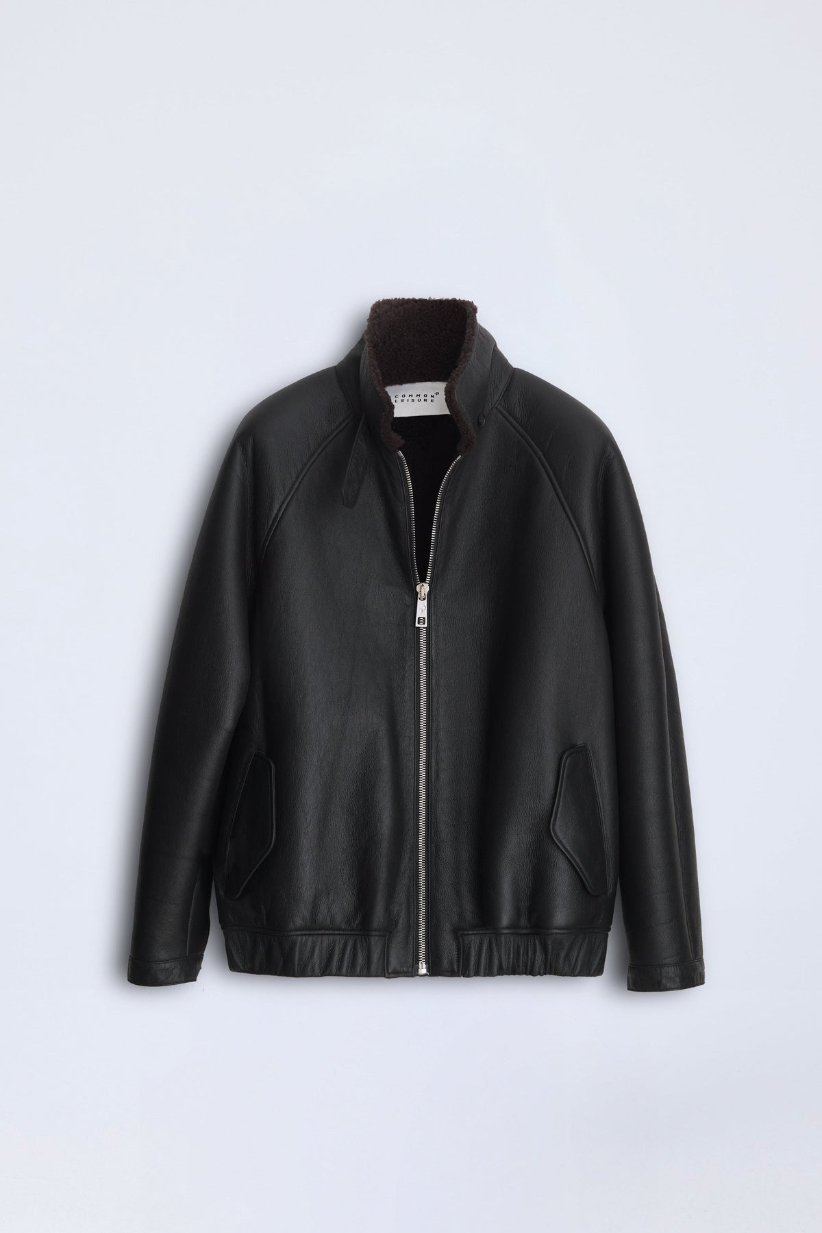 Whisper Jacket | Semi-Curly Merino Shearling – Black/Burnt Oak