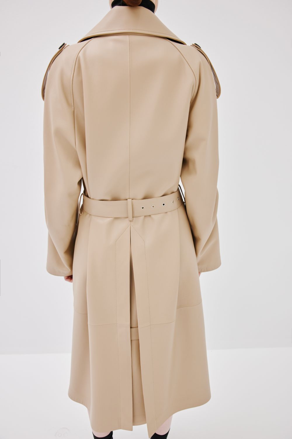 "Serpent Power" Trench Coat - Oat Milk - Common Leisure 