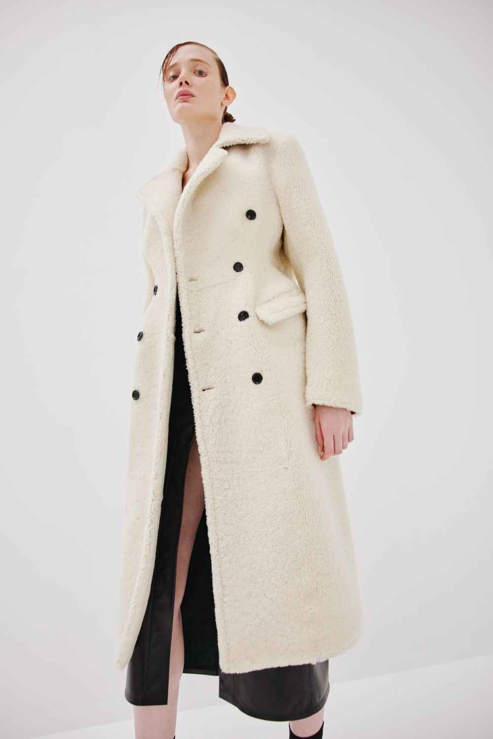 Curvy Shearling Coat - Off White