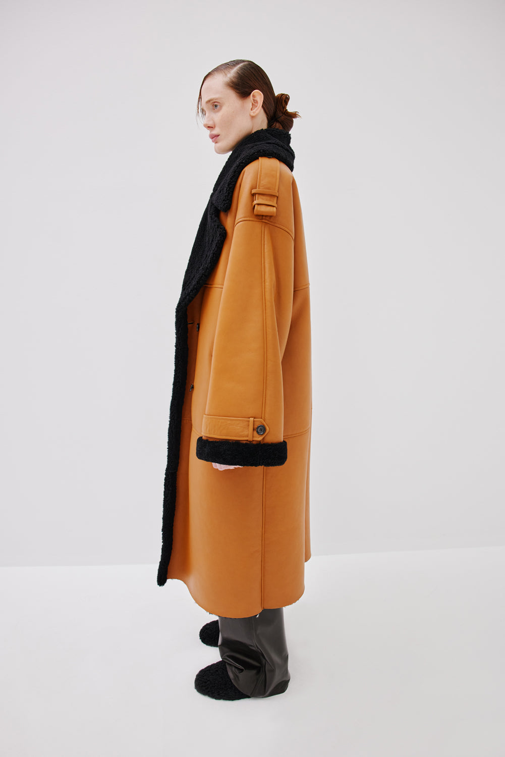 Grace Coat | Icelandic Shearling - Black & Whisky