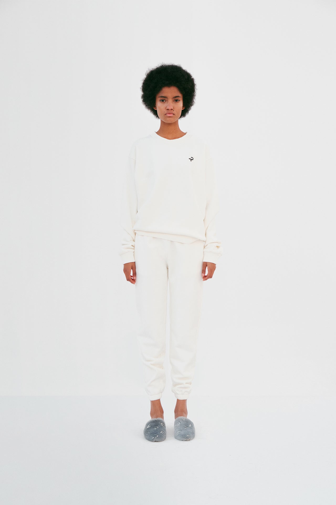 "Home Everywhere" Shearling Slippers - Baby Blue