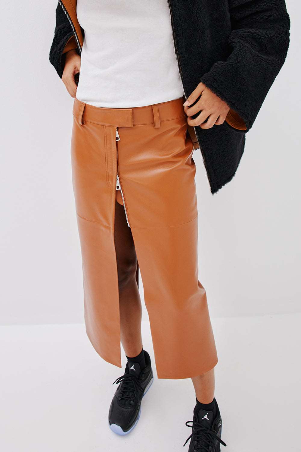 THE LONG SPLIT SKIRT - TOBACCO