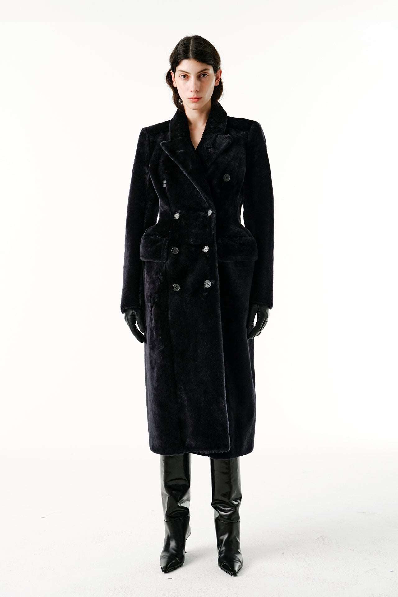 CURVY SHEARLING COAT