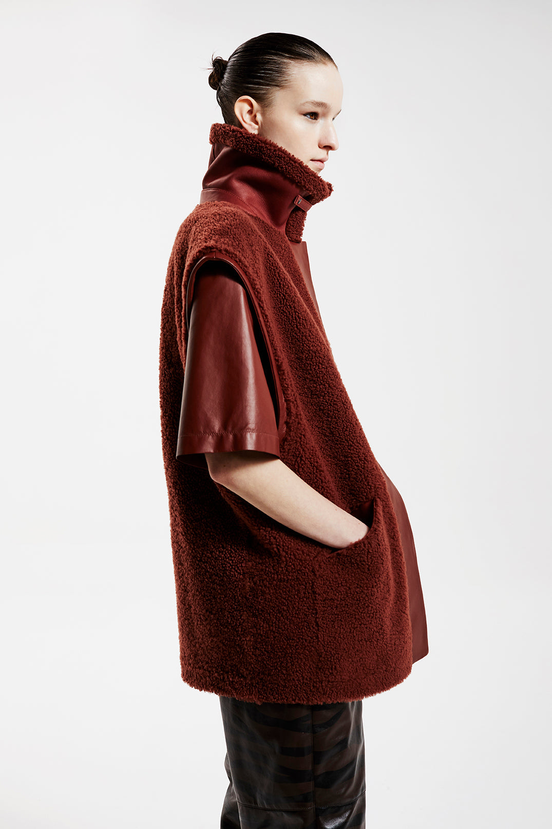 CL SHEARLING VEST