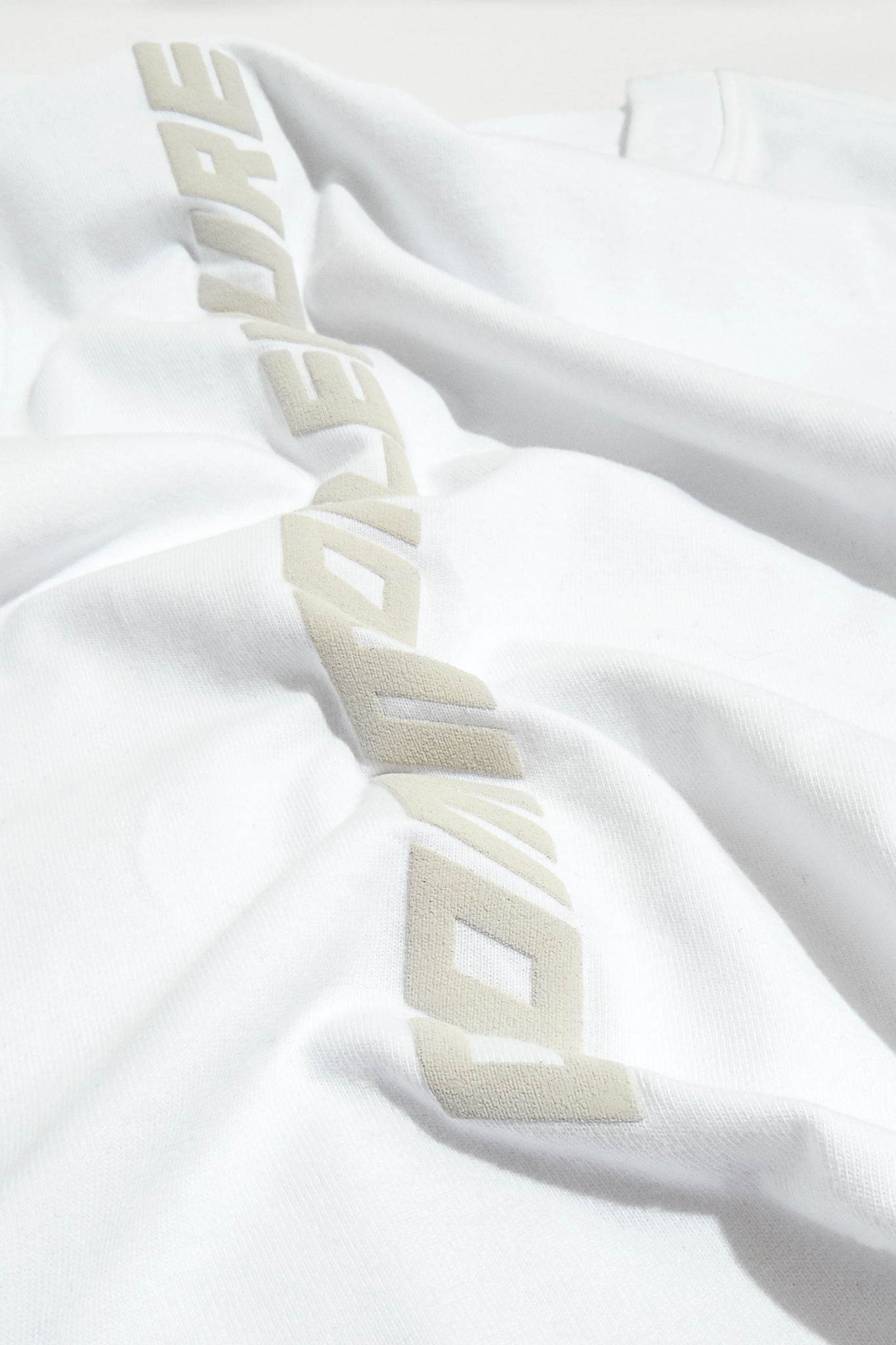 CL TYPOGRAPHY BRANDED LONG SLEEVE T-SHIRT