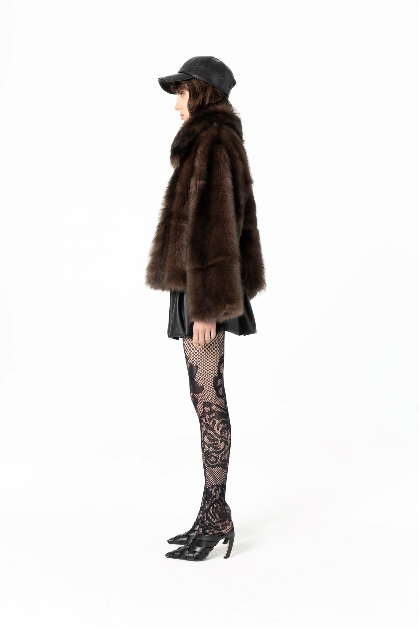 SHAGGY BABY MINI WITH COLLAR Oversized Shearling Fur Coat - BROWN