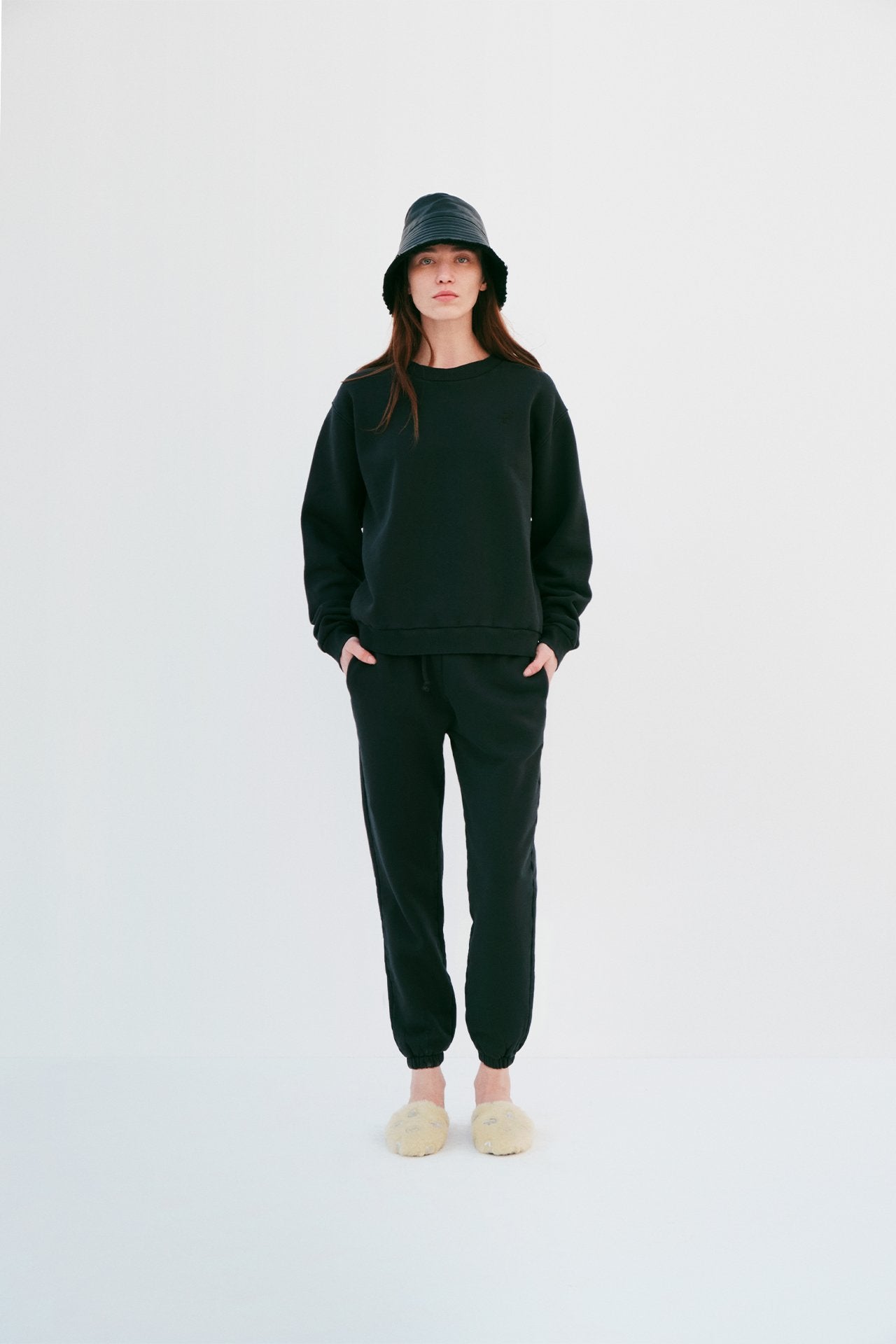 CL SWEATPANTS - INK BLACK