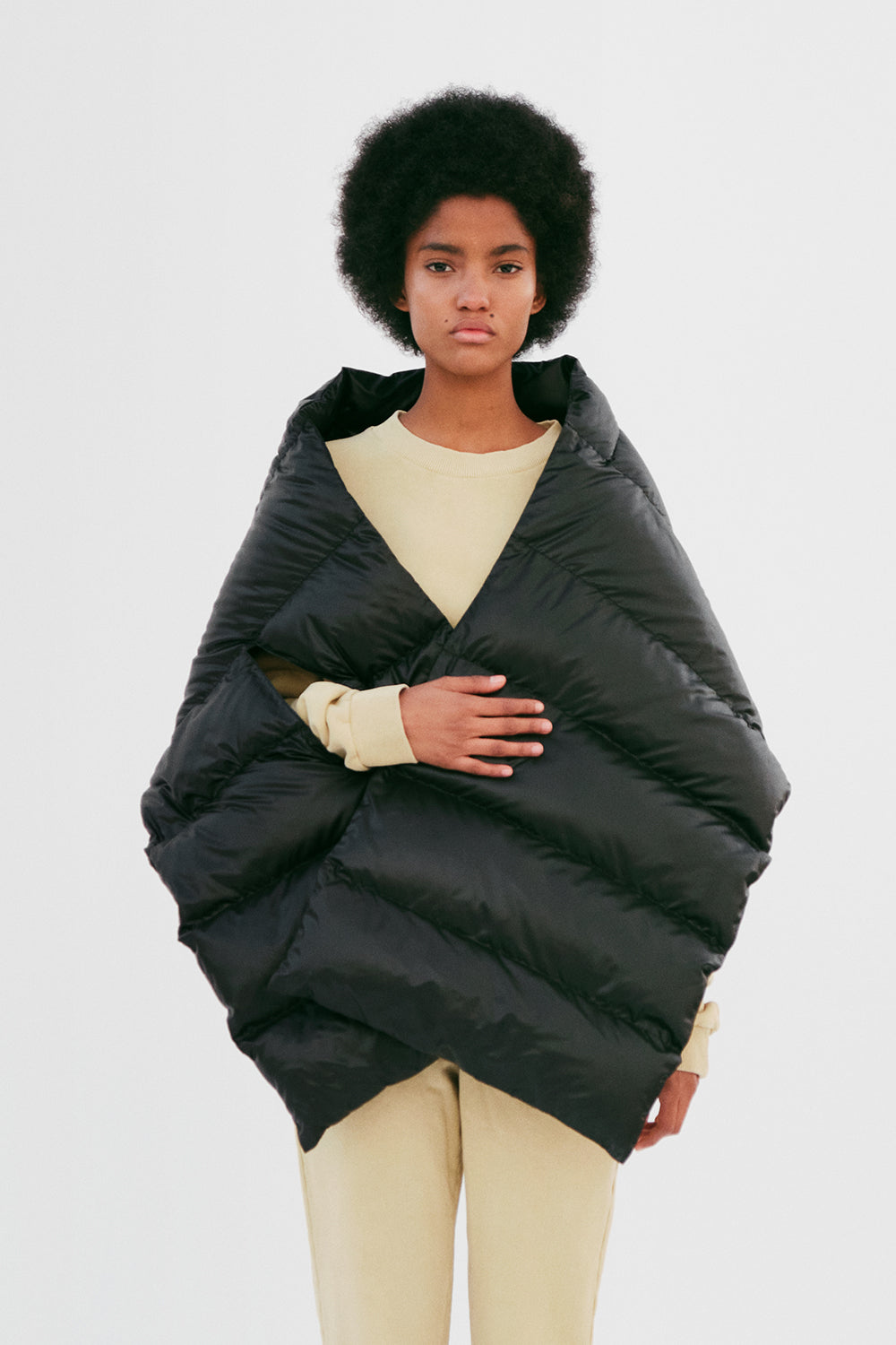 CL PUFFER BLANKET - BLACK